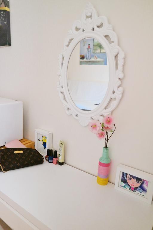 The Studio Of Artist Apartment *